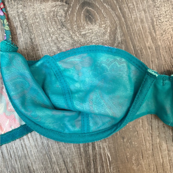 BRALETTE - Picture 3 of 6